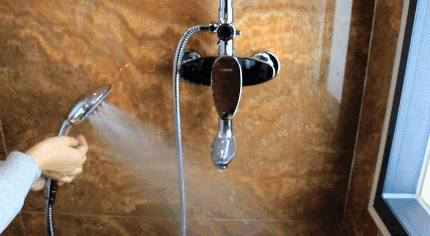 你每天都是几点洗澡的?看完才知道这么多年都洗错了