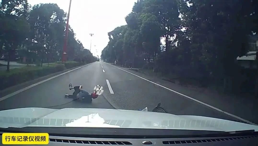 公路自行车碰撞事故分析