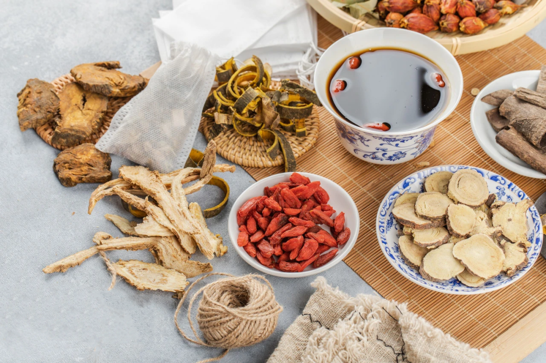 农村老郎中存的几个治病秘方，给家人收了吧!