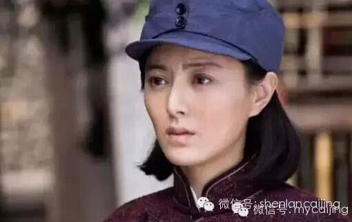 毛夫人是位80后四线小影星。