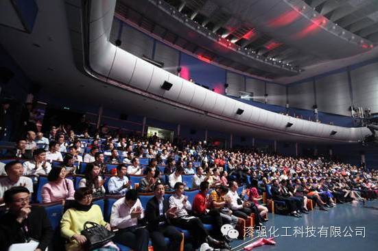 深圳廣電集團(tuán)1800平方的演播廳