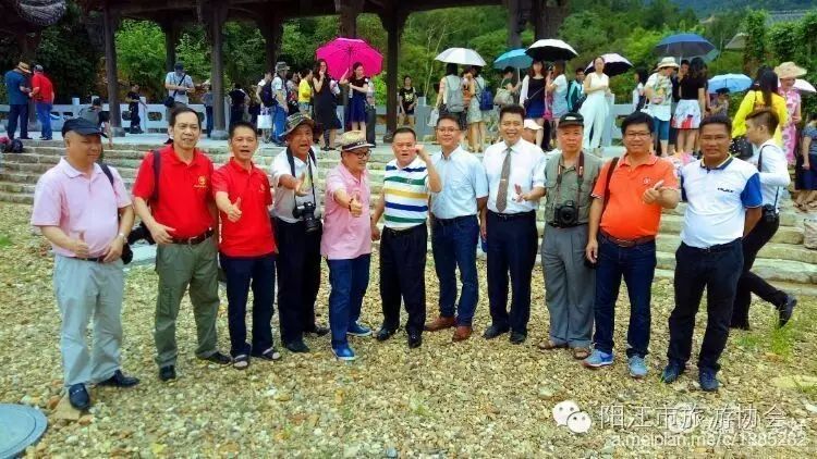 六月风光好，泉林景色美---旗袍走进恩平泉林黄金小镇旅游交流宣传推广活动