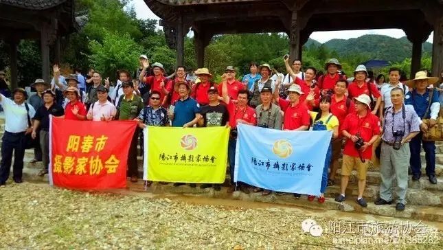 六月风光好，泉林景色美---旗袍走进恩平泉林黄金小镇旅游交流宣传推广活动