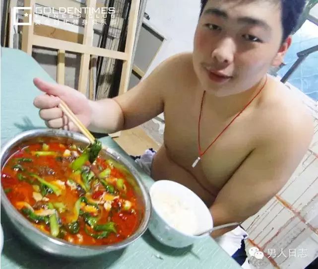 强者定律：坚强的人一定健身