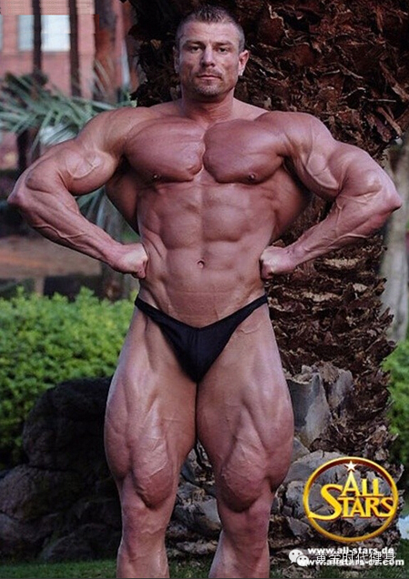 IFBB强肌肉Dalibor Hajek抵郑 拥有多个肌肉冠军的捷克勇士