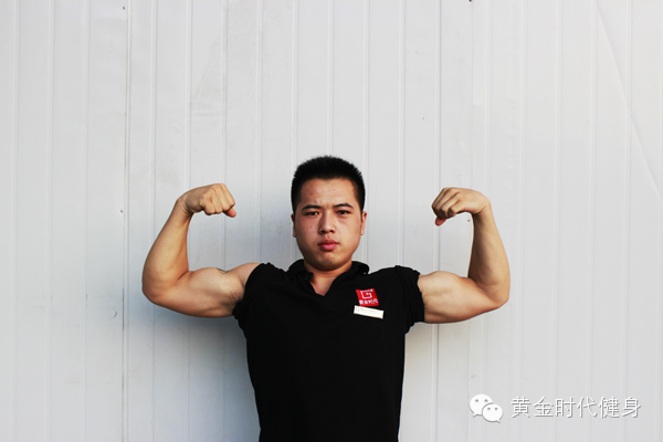 励志：瘦子逆袭肌肉型男，赢取女神心！