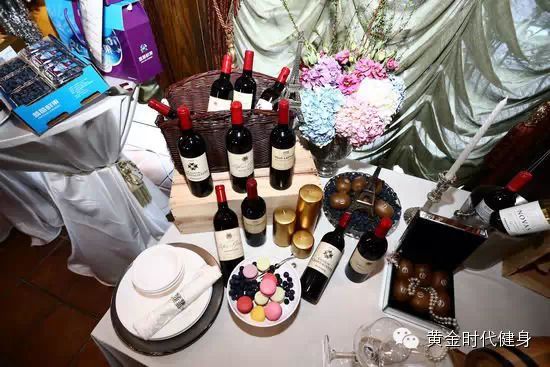 迎元旦，贺新年，年货红酒大优惠！点击拥有吧！