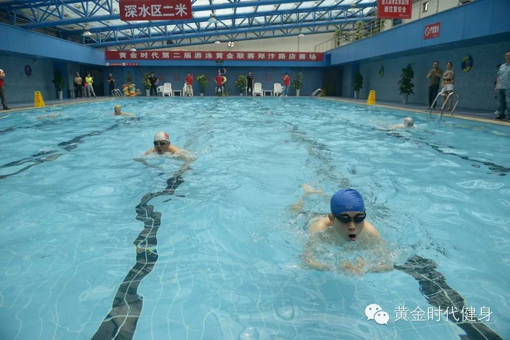 第二届黄金时代游泳黄金联赛预赛精彩图片赏析