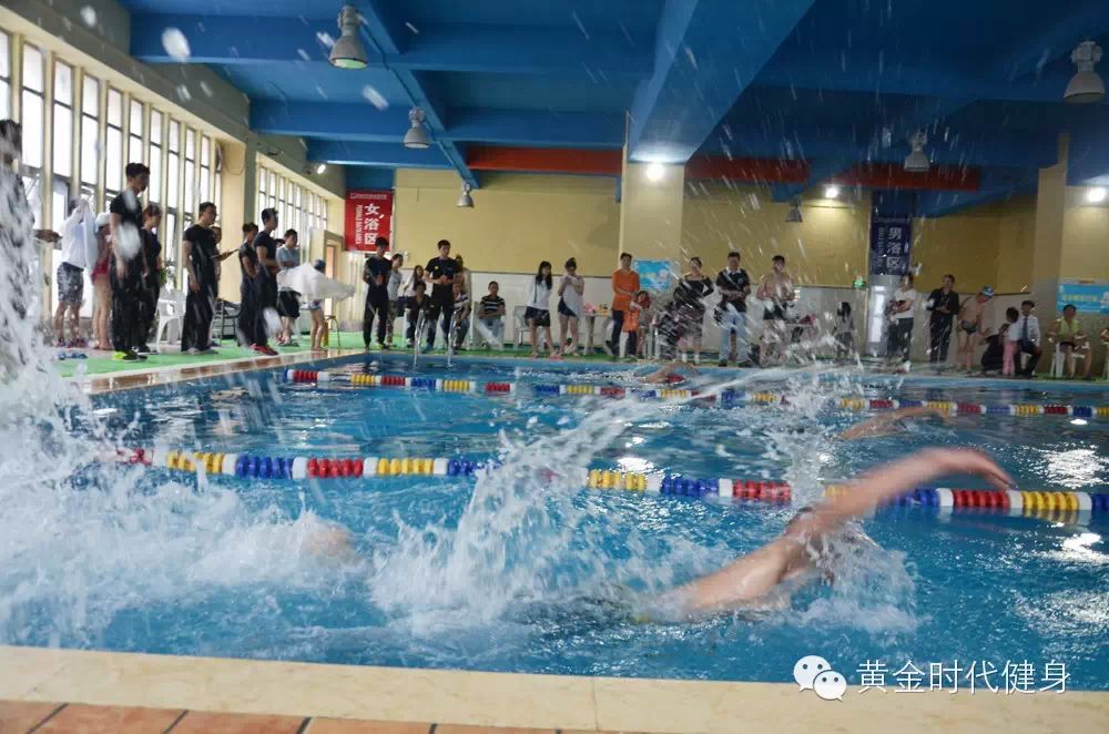 第二届黄金时代游泳黄金联赛预赛精彩图片赏析