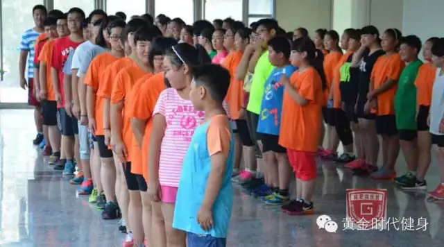 2015黄金时代全封闭减肥训练营一周播报