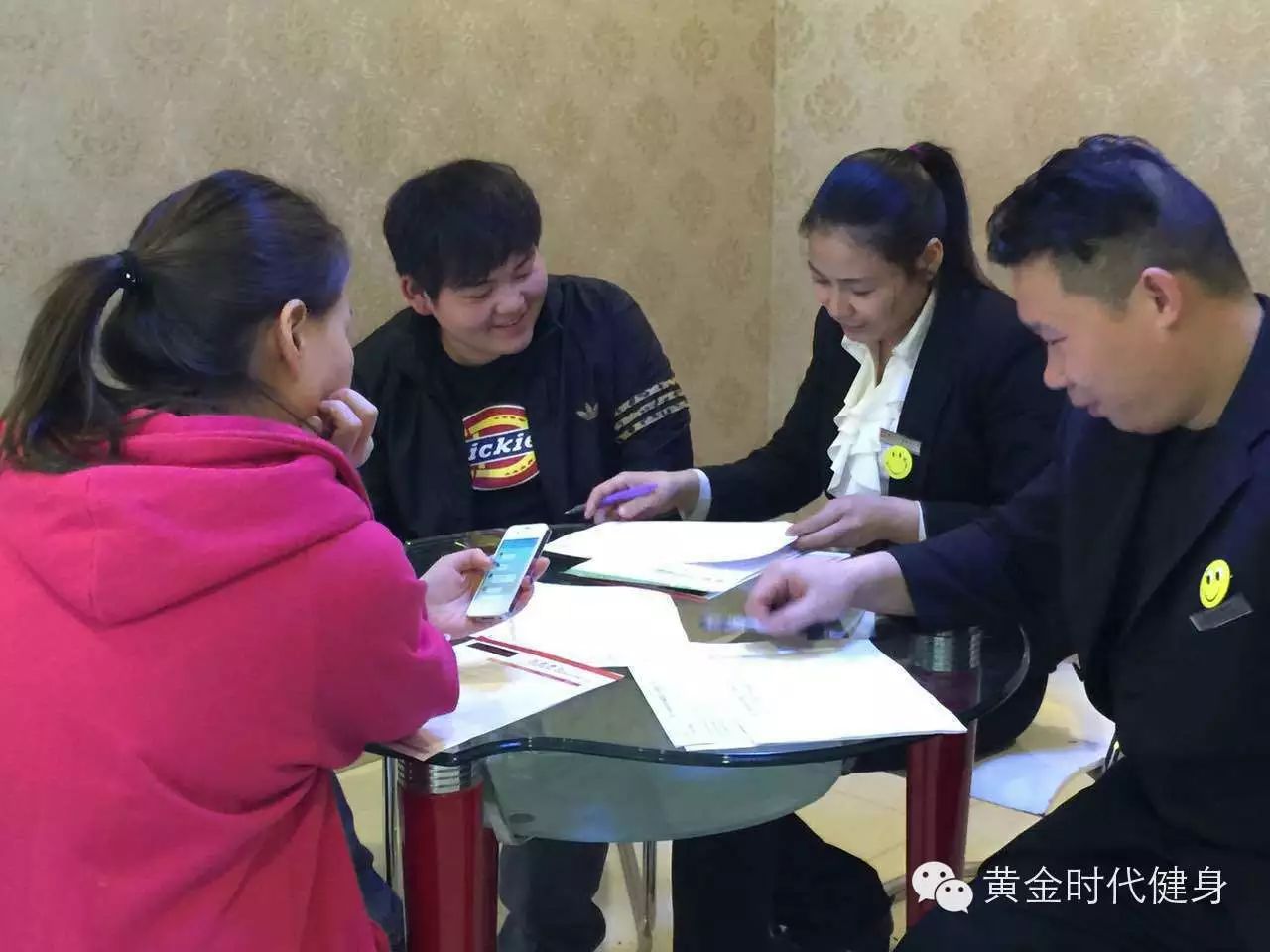 黄金时代减肥争霸赛第一波海选结束，亲们报名抓紧啦~