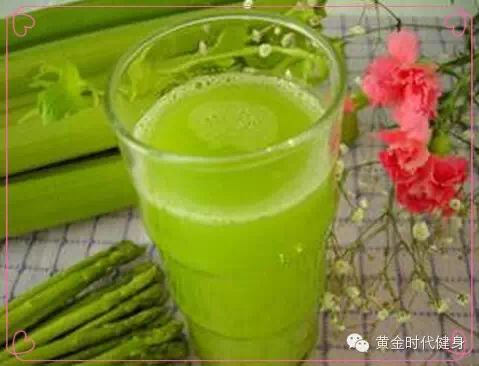 酷饮果汁，清爽一夏！ 远离夏日苦瓜脸~