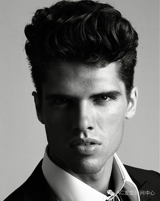 男士发型│男士发型8款  ​388 / 作者:发型顾问 / 帖子ID:112004