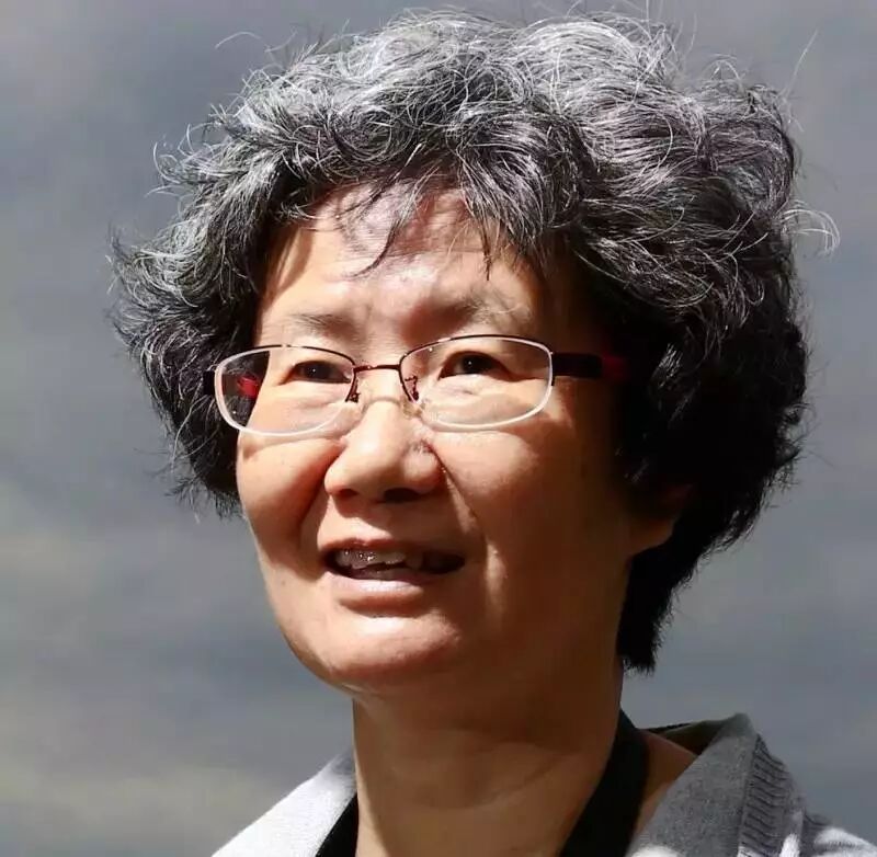 6月26日,独立学者柳红女士将与我们分享她的一段生命和心路历程.