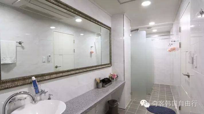 蓝色之船民宿(明洞店) Blue boat Hostel Myeong dong 蓝色之船民宿(明洞店) Blue boat Hostel Myeong dong