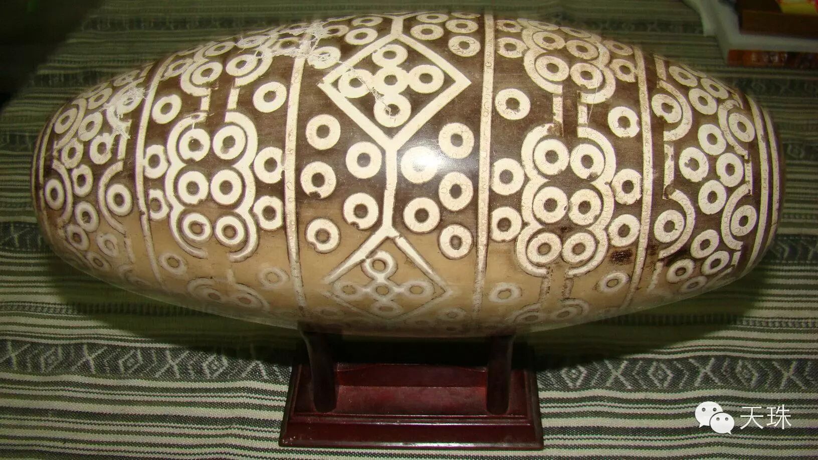 {爱佛天珠}世界最大最珍稀宝石，巨型天珠排名第一！