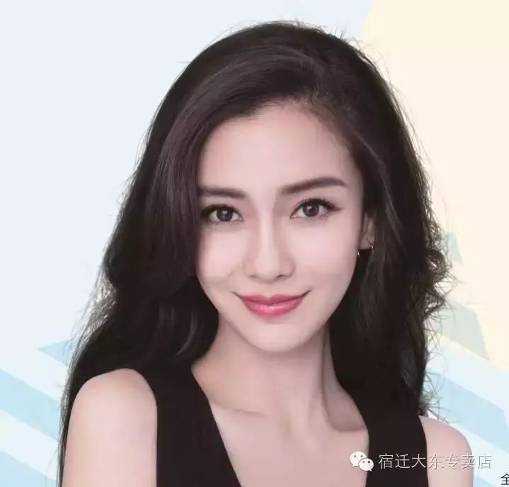 浪漫假期Jessica告诉你,夏天去看海穿什么鞋?