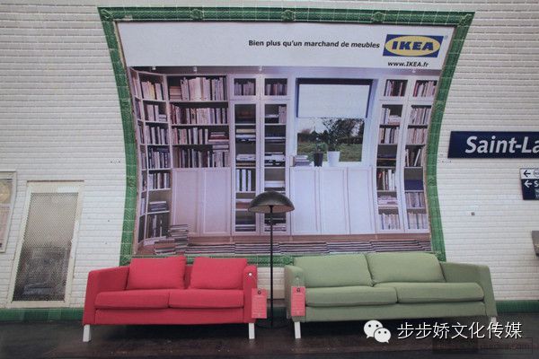 当地铁里的座椅扶手变成这样，设计师也是醉了......