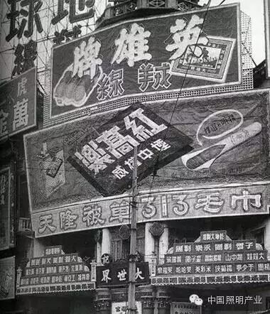 从广告需求看O2O 时代下LED户外媒体的发展瓶颈及机遇