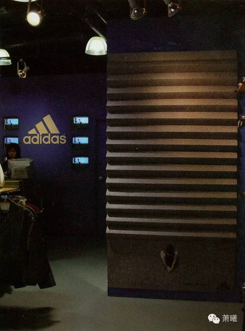 Adidas广告