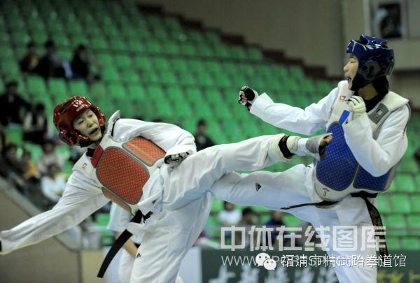 跆拳道比赛中常见的八种腿法和一种拳