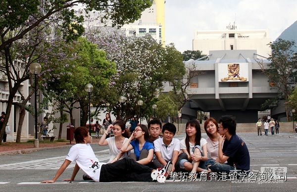 【香港留学】蜗居4平米房间 来港读研你ready咗没