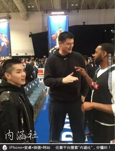憋二十多年的初吻终于送出去了 可惜不是真人