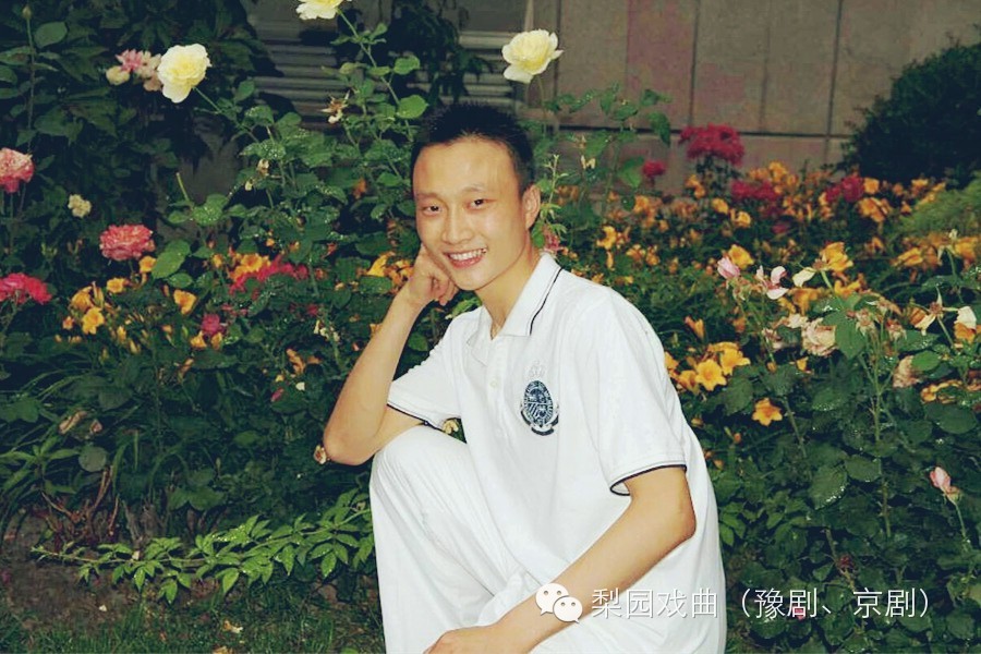 豫剧“俊小生”李朋杰登陆央视《过把瘾》春节特别节目 <wbr>| <wbr>精彩唱腔欣赏【梨园戏曲·190期】