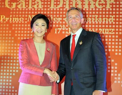 她曾是国家总理,如今却在街头卖大米...... - 超人 - xji630203525700水上人 她曾是国家总理,如今却在街头卖大米...... - 超人 - xji630203525700水上人