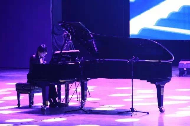 雅马哈艺术家宋思衡钢琴独奏音乐会-滁州站