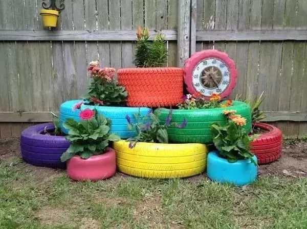 废弃物品不要扔，DIY自己的小花园