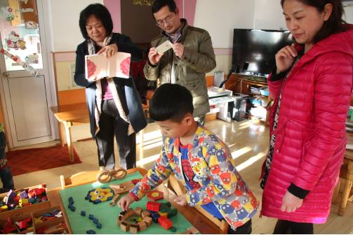 中国教育学会学前教育专委会常务理事张文明来我园参观交流-幼师课件网第8张图片