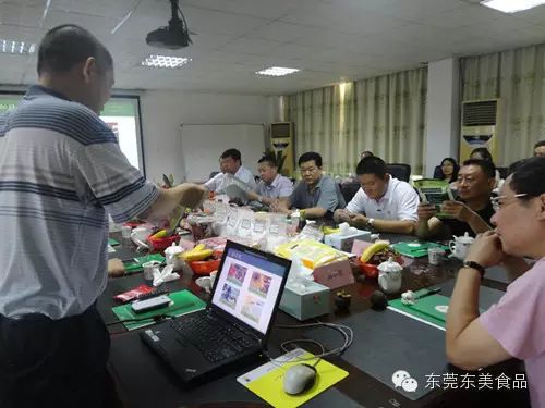 新疆图木舒克领导莅临我司考察