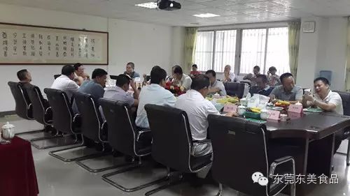 新疆图木舒克领导莅临我司考察