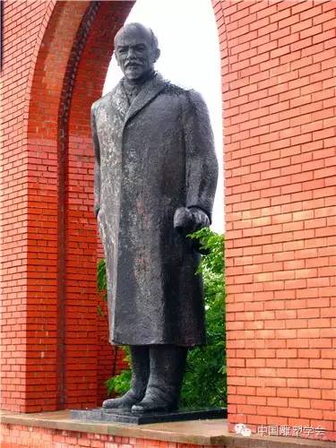 纪念公园（Memento Park）——匈牙利共产主义时期的雕塑公园