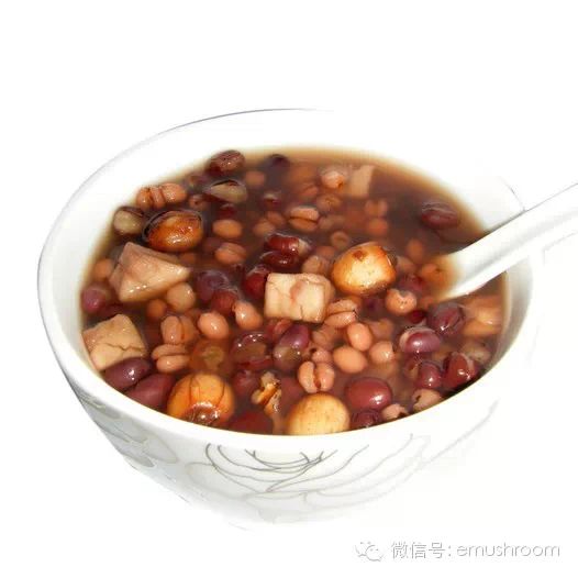 薏米红豆莲子茯苓粥的做法