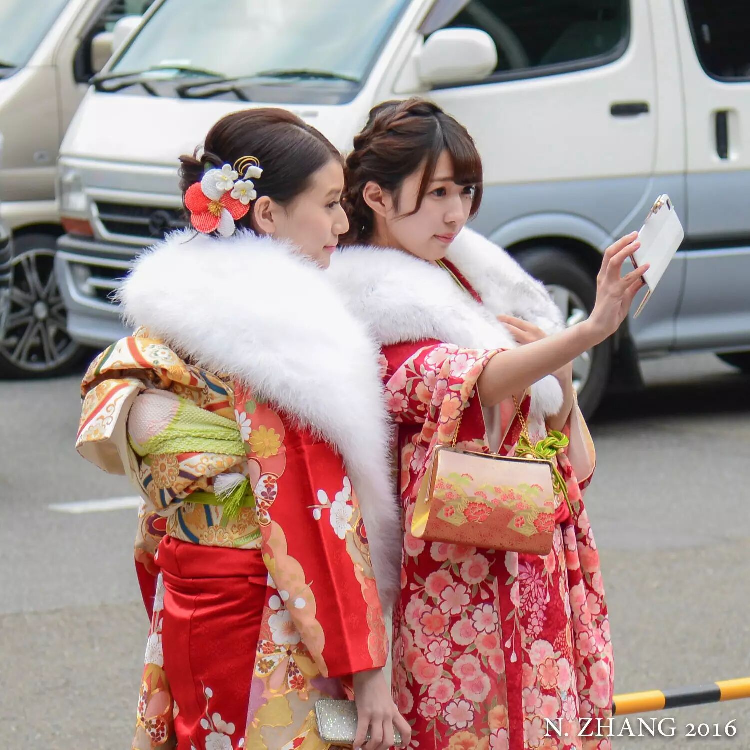 成人日:新鲜出炉的水灵妹子们