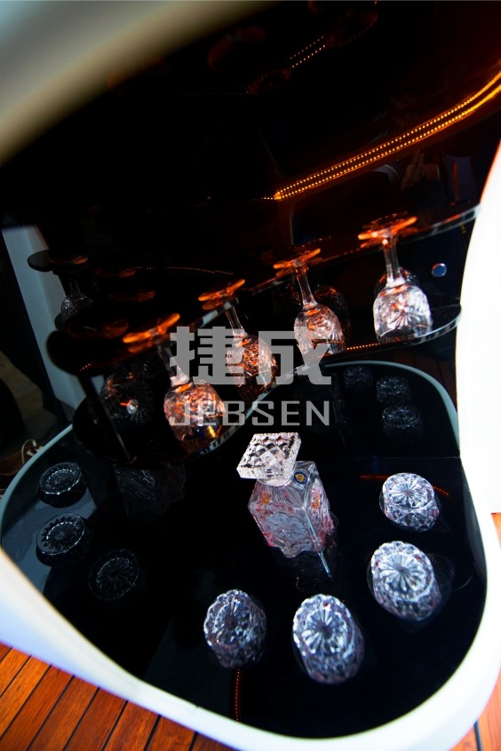 ♞ 商务车界的大白,萌系暖男【梅赛德斯奔驰凌特】暖暖哒,很贴心 ♞ 商务车界的大白,萌系暖男【梅赛德斯奔驰凌特】暖暖哒,很贴心