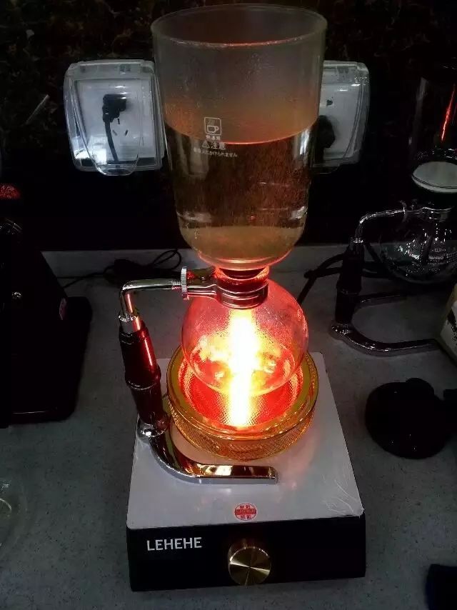 上海特色咖啡館推薦 -- 字裏行間