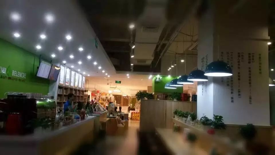 上海特色咖啡館推薦 -- 字裏行間