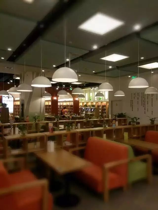 上海特色咖啡館推薦 -- 字裏行間
