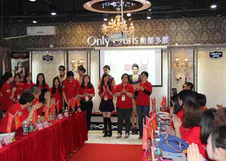 奥丽多丽2015年秋冬新品发布会(图31)