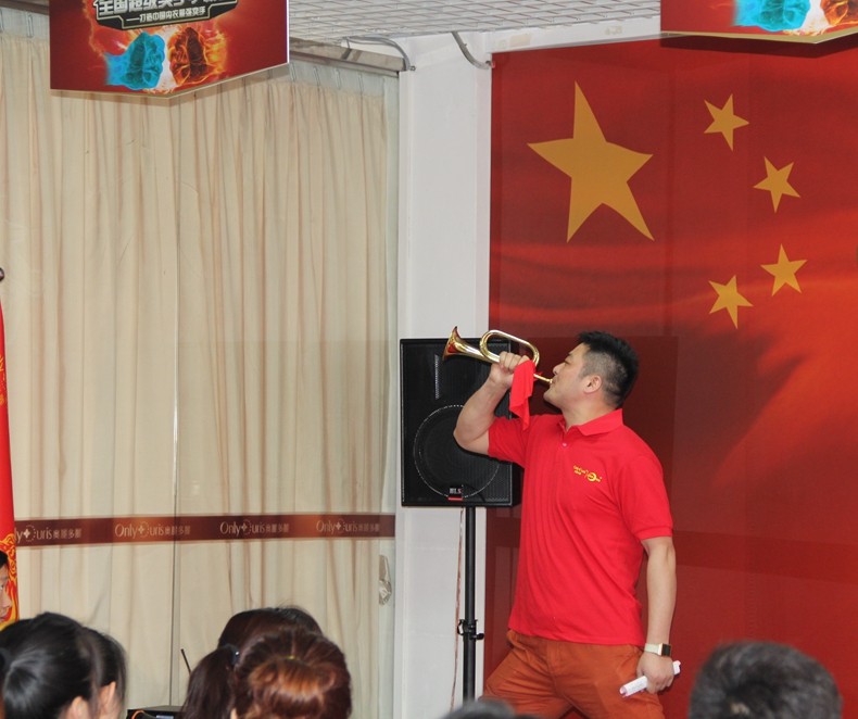 奥丽多丽2015年秋冬新品发布会(图9)