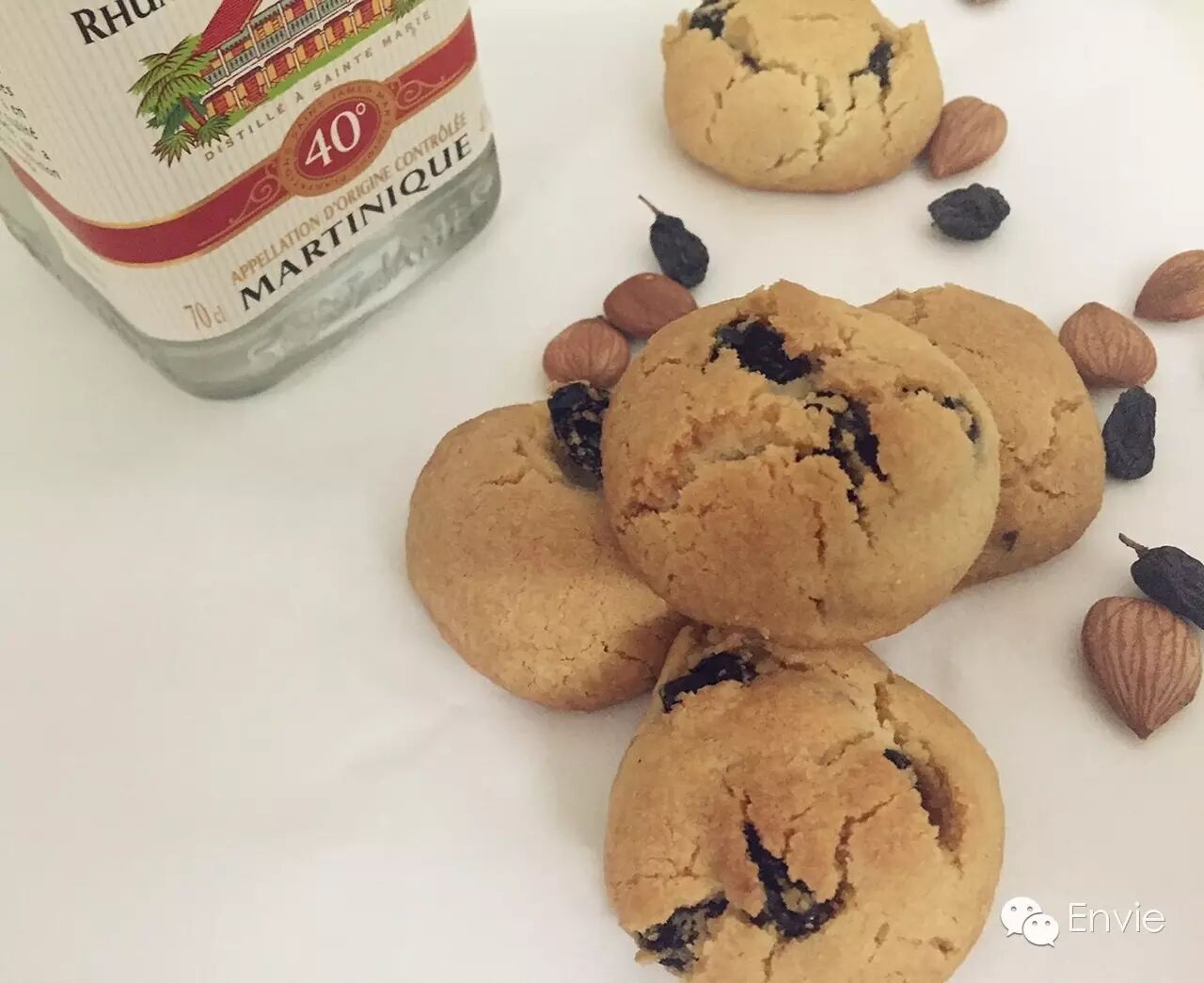 给饼干配点小酒