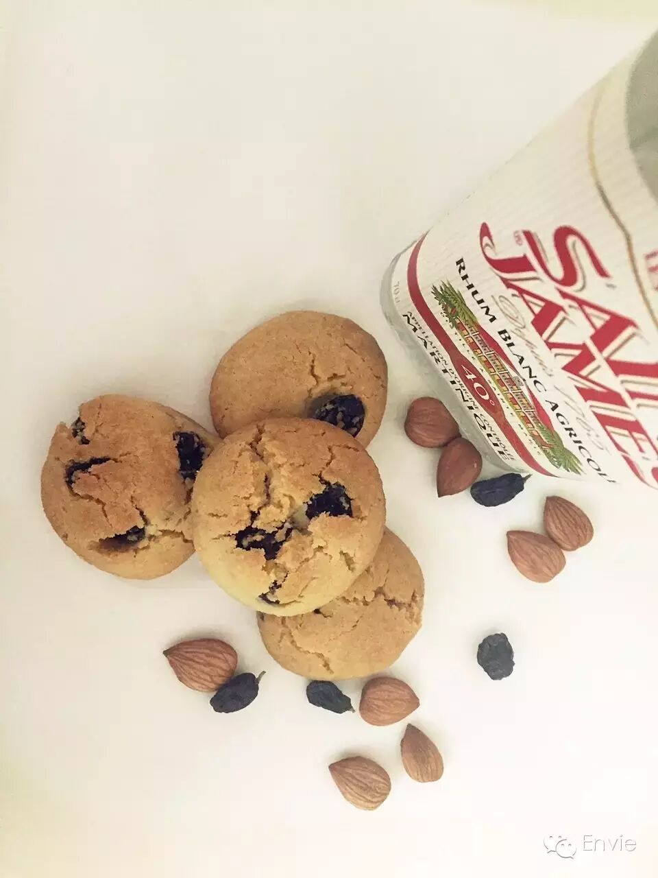 给饼干配点小酒