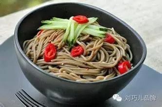 刘巧儿荞麦冷面，夏天营养美食的不二之选