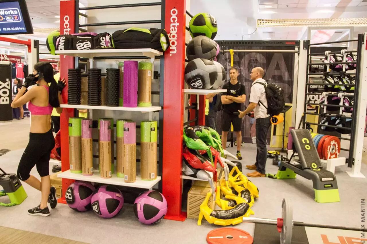 【世界很大，中国造】中国籍导师首次登陆AFC大会