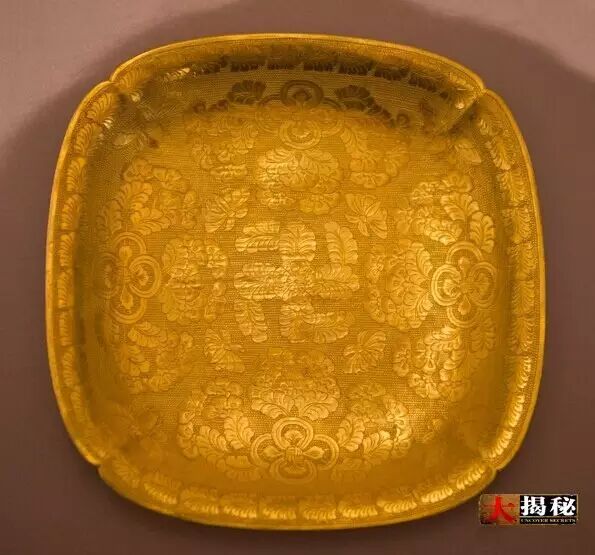 【组图】实拍千年沉船“黑石号”上的中国唐朝"货"