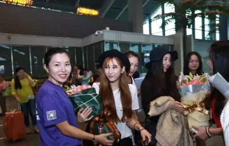 韩国偶像天团4X来海南啦!与红妆贵宾零距离分享瘦身心得!