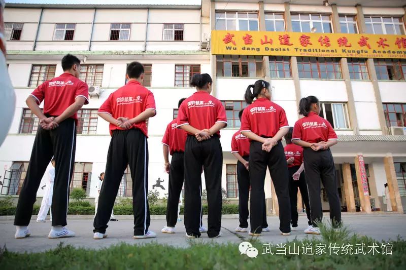 国骅聚星文化武术学校来我馆进行交流学习活动